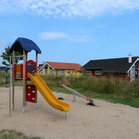 Gemuetliches Ostsee-cottage Fuer 8 Personen Prázdninový dům
