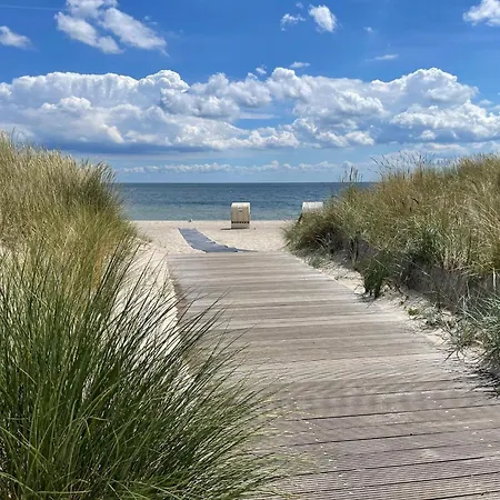 Gemuetliches Ostsee-cottage Fuer 8 Personen Prázdninový dům *
